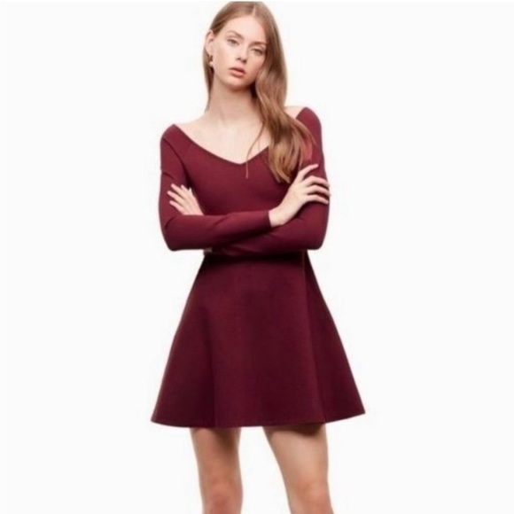 Aritzia Sunday Best Sparrow Ponte Dress in Burgundy Size Small - Picture 1 of 9